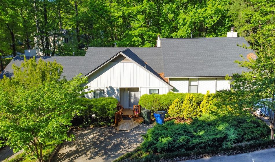 4201 – 4212 Arckelton Dr